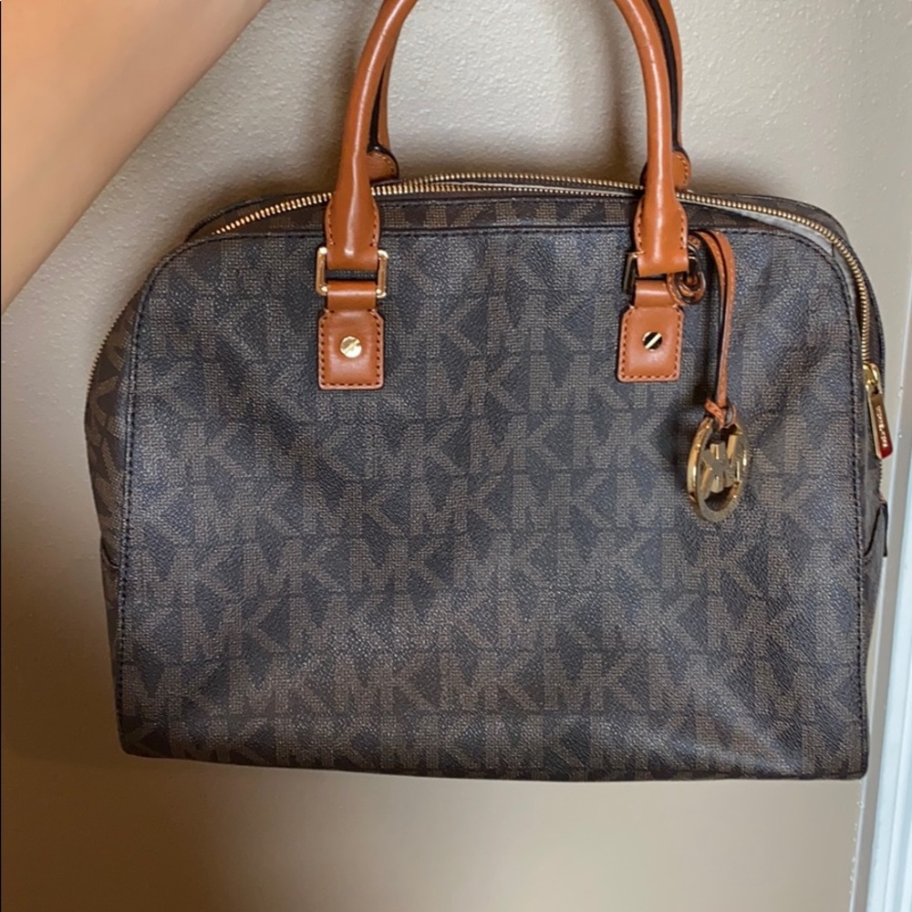 Michael Kors purse; never used